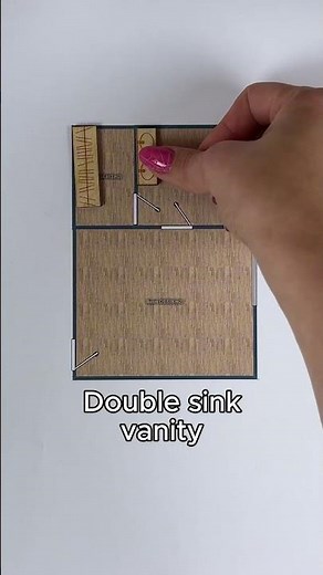 Bedroom + bathroom + walk-in closet: good floor plan