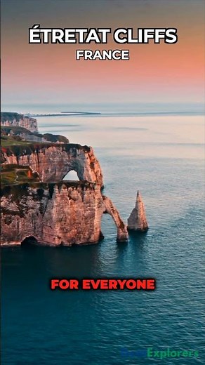 Discover the Stunning Étretat Cliffs: A Hidden Gem in Normandy 🌊