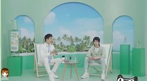 2.3K views · 364 reactions | 华晨宇 x 欧莱雅美发直播全程 华晨宇：最近在录制综艺《王牌对王牌》和《春天花会开》+ 读粉丝的祝福“宝贝想你的每一天；有花花的每一天都会春暖花开”+ 华晨宇起床铃声“赶快起床了，跟我一起到海岛度假了”+ 灵魂画手华晨宇上线 + 花花的海岛大片，拿锅碗瓢盆拍照藍藍 Cr : Weibo @星姐微博 #华晨宇 #Chenyuhua #華晨宇 | Chenyu Hua 华晨宇 | Facebook