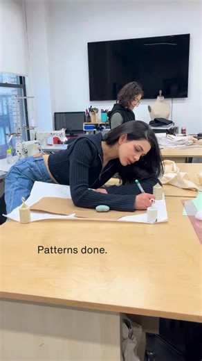 𝗡𝗲𝘄 𝗬𝗼𝗿𝗸 𝗦𝗰𝗵𝗼𝗼𝗹 𝗼𝗳 𝗗𝗲𝘀𝗶𝗴𝗻 on Instagram: "Patterns done. Posture ruined. #nysd #fashionstartshere #fashionschool #nyc #fashiondesigner #design"