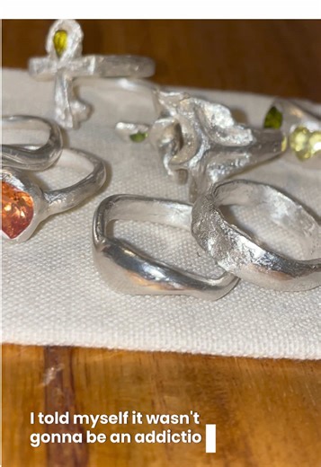 ⚠️ Addiction warning ⚠️ Making rings is a real addiction 💍 My first ring collection ✨. I’d love to see your handmade jewelry 😍 #handmadejewelry#silverclay#jewelrymaking#crafttok #handcrafted