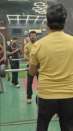 Camera Men 🤣🤣 #biceps