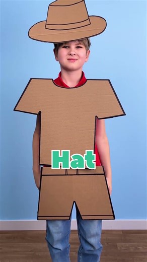 Cardboard Couture: DIY Dress-Up Adventures! 🎨👗 #shorts #imagination