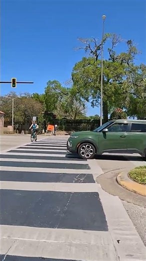Two Crosswalk fails within miles March 22, 2026 #biketrail #visionzero #altamontesprings