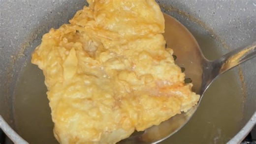 2.3K views · 15 reactions | Crispy Fried Fish Ingredients: 1 kilo fish fillet Salt Ground black pepper All purpose flour for coating Oil for frying 1 cup all purpose flour 1/2 cup cornstarch 1 tsp baking powder 1/2 tsp salt 1/4 tsp baking soda 1/4 tsp chili powder 2 cups water 1 tsp vinegar #friedfish #fishfillet #fishrecipe #seafoodrecipe #easyrecipe #lutongbahay #fish | Sabrosong Pinoy | Facebook