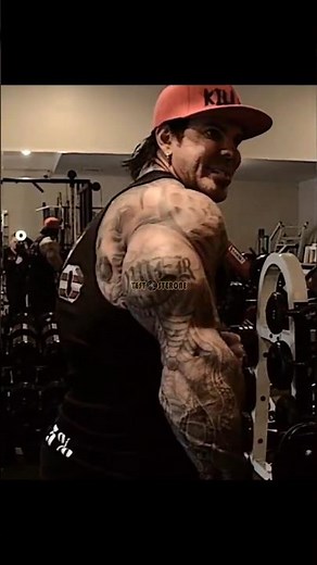 The Anatomy of a Beautiful Triceps 💪 Rich Piana