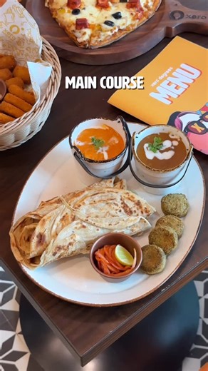 Xero Degrees on Instagram: "Z-Square Mall, Kanpur ka Xero degrees- sabke liye perfect hangout spot 🤍 Family ho 👨‍👩‍👧‍👦 Friends ho 👯 Body buddies 💪 Ya kitty buddies 🫶 👉 pizza pasta bhi milega 👉 Proper main course bhi 👉 Plus all your favourite snacks & drinks Chhoti craving ho ya full meal mood 📍Xero degrees, Z-Square Mall has it all. See you there! 😋✨ #xerodegrees #trendingreels #foodreels"