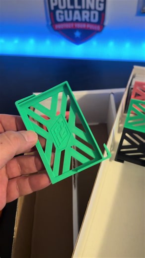 New Multi Clip for Trading Card Storage Solutions