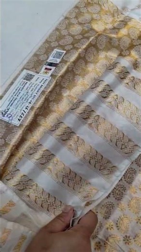 Pure paat main setAll over golden guna work Unique designed Riha available Semi heavy bp Lab tested