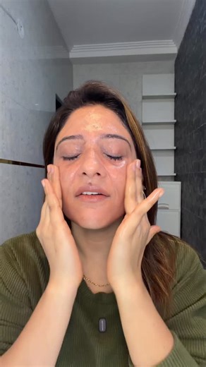 Saima on Instagram: "Heavy makeup? Sunscreen? No problem. This cleansing oil melts EVERYTHING. ✨ Meet @seoulskin.in Heartleaf Cleansing Oil — gentle, hydrating & perfect for double cleansing. Drop “oil” for the link! 💛 #seoulskin #skincare #cleansingoil"