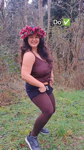 Mareva Bouchaux & Maison Aoreva on Instagram: "Parce que je danse pour diffuser de l'Amour, C'est notre prière avant de monter sur scène, Et cela requiert Présence, Eye contact et Focus 🔥 Joyeux St Valentin à toutes, A tous aussi, Que l'énergie d'amour soit tout ce qu'il reste. ❤️❤️❤️❤️"