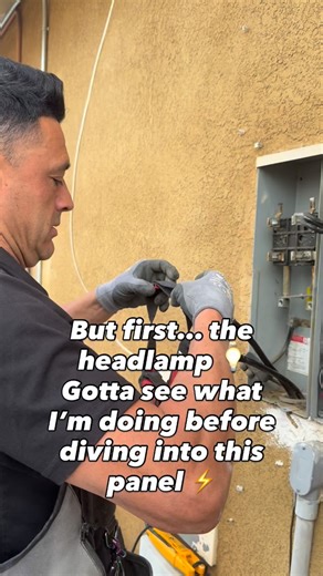 Gotta have light to see what I’m working with before replacing this meter socket 😜 #tools #illectricinc #ugc #electrician #electricalwork | Illectric Inc.