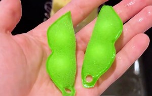 507K views · 875 reactions | How Do These Green BEANS Clean? | Clean That Up | Facebook