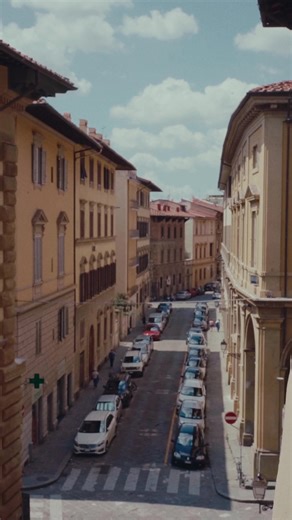 Serving as the hub for next generation of skilled craftsman, the new FENDI Factory focuses on creating top-quality leather product and was where Silvia Venturini Fendi, the Artistic Director of Accessories and Menswear, designed the FENDI Mens Spring/Summer 2024 collection as a tribute to this new venture and a nod to the brand’s history in Florence. With a playful exploration of corporate artisan, the Maison’s Spring/Summer 2024 line-up features workwear, utilitarian styles and mineral shades. 