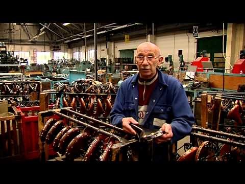 BROOKS // Brooks England - The Blues of an Icon