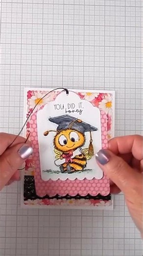 A Bee-utiful Way to Say You Did It 🎓🐝