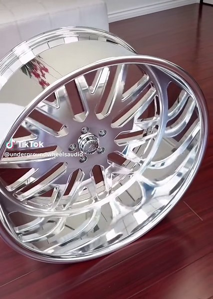 undergroundwheelsaudio (@undergroundwheelsaudio)’s videos with Taste (feat. Offset) - Tyga