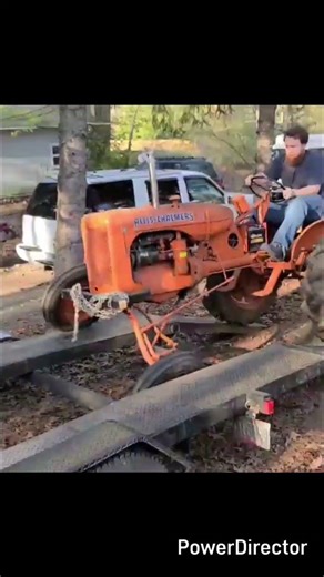 Trailer load FAIL . allischalmers b pitman fix #mechanic #farming #diy #farmtrailer