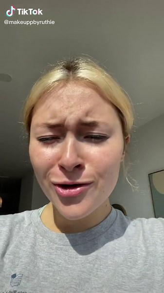 Charlotte Looks Joker Halloween Makeup Sound