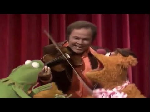 The Muppet Show Episode #303 Roy Clark ( Mirrored Intro )