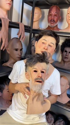 Exploring Silicone Masks in Simulation Art