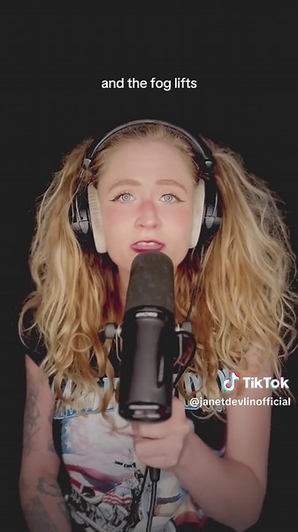 Irish Pop Queen: 'Take A Sexy Picture Of Me' Cover