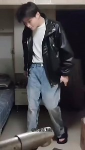 Hospitable Queen! Viral in China, Uncle Red 👑 #viral #reduncle #chineseman #funny #chineseviral #fyp #foryou #foryoupage #Uncle #Red #unclered #chinesemen #chineseman #china #chinese #pinoytiktok #pinoycomedy #Philippines #Thailand #Indonesia #ChineseMen #xyzabc #reduncle #foryoupage #viralvideo | Miss Pageantist