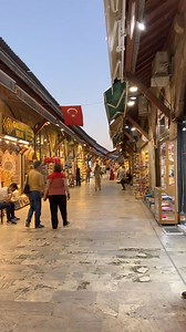 Arasta Bazaar, traditional and lively street market full of small shops selling spices, ceramics, carpets and souvenirs. | Visit Istanbul