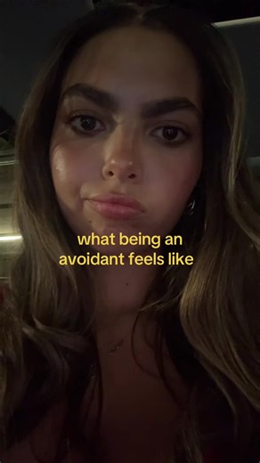 What Being an Avoidant Feels Like
