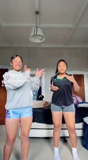 #poly #polybaddie #Polychicks