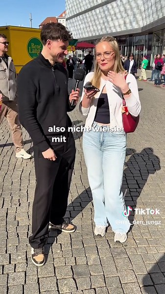 10€ bekommst du, wenn sie „Schwiegermutter“ sagt 💶 #wörtererraten #mitdenjungz