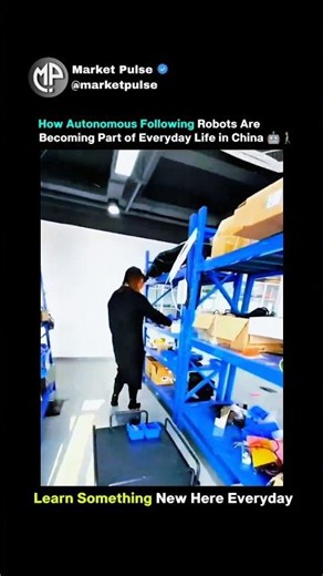 How Autonomous Following Robots Are Becoming Part of Everyday Life in China 🤖🚶‍♂️