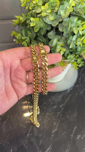 ⛓️ Large Heavy Curb Chain Necklace – 24” Gold Finish ⛓️ If you want a bold, heavyweight chain that delivers instant style, this large curb chain is a must-have. Clean, classic, and built to stand out on its own or layered. Perfect for everyday wear or elevating your streetwear look. ✅ Heavy Curb Chain Design – bold and eye-catching ✅ 24-Inch Length – perfect fit for a strong statement look ✅ Gold Plated Stainless Steel – durable and tarnish-resistant ✅ Safety Clasp Closure – secure and reliable 