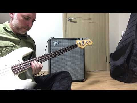 Fender Rumble 200 V3 Review