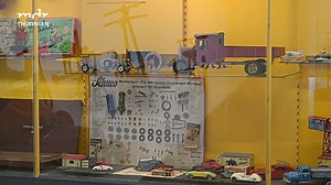 Mehr als acht Monate blieb es geschlossen, jetzt hat das Deutsches Spielzeugmuseum Sonneberg wieder geöffnet. Probleme mit der ver­alte­ten Elektrik ver­länger­ten un­ge­wollt den Lock­down für das Mu­se­um. Der Landkreis Sonneberg in­ves­tier­te mehrere Hun­dert­tau­send Euro in die Reparatur. | MDR Thüringen