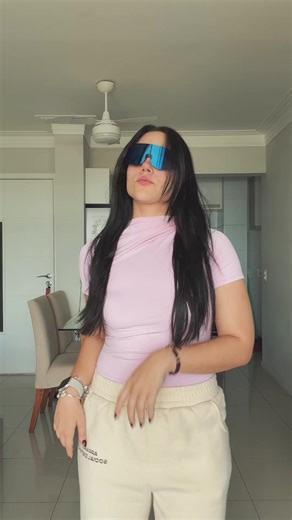 Os vídeos de Giu🌟 (@giullia.dantas) com som original - V_music
