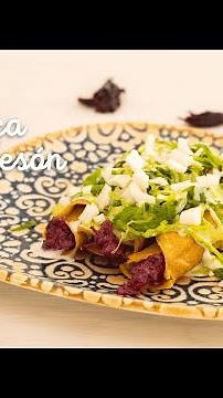 Deliciosos tacos de Jamaica y requesón, receta fácil y saludable | Recetas sin carne | Cocina Vital