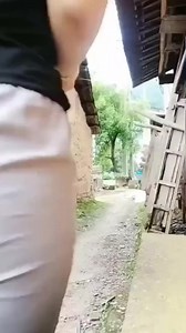 Ada yg mau nemenin jalan gak, bosen sendirian terus🤭 | Wika wik wik