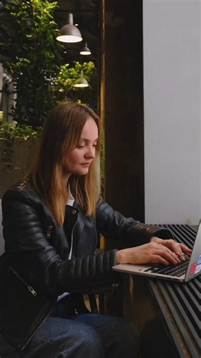 What is an API? Explained in 30 Seconds 💼#TechInterview#api#shorts#trending#explore #viral