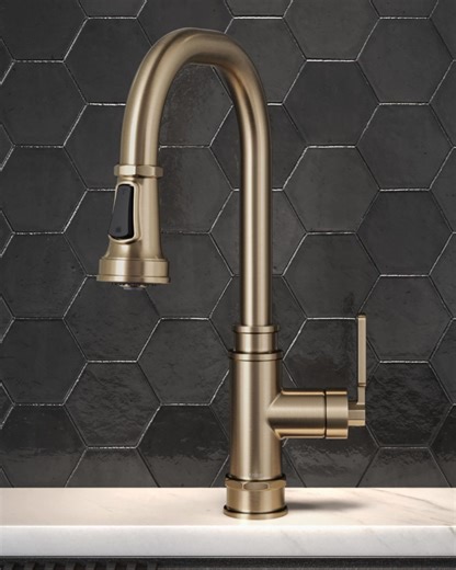 🚰 Allyn™ Kitchen Faucets bring bold, industrial style to the forefront. With striking bolt-shaped details, diamond-knurled accents, and select models featuring open-coil spring spouts, the collection makes a true design statement. Available in a range of eye-catching finishes, each faucet is built to elevate your space with standout style and lasting performance 🖤 | Kraus USA