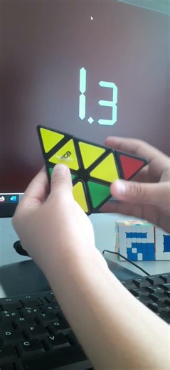 pyraminx em 12 segundos