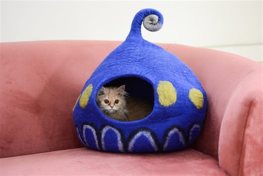 Handmade Felt Cat Bed - Unique Design- Woolen Pet House - Wool Cat Cave - Pet Bedding - Etsy