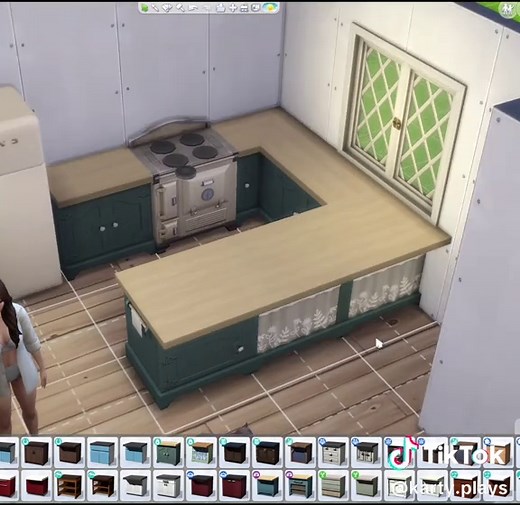Building a Charming Cottage in The Sims 4