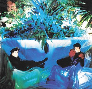 Associates - Sulk