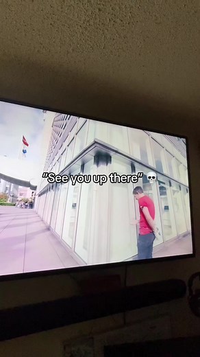 Alex Honnold’s Nonchalant Climbing Moment at Taipei 101