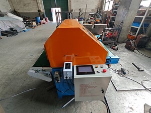 [Hot Item] Industrial Vertical Rubber Slitting Machine for Precision Cutting