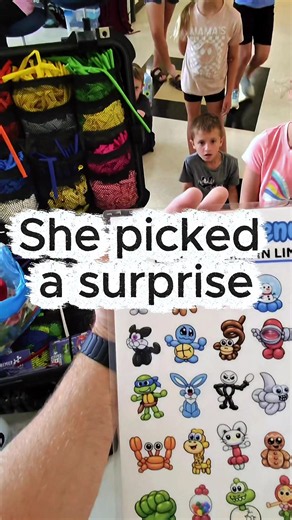 Would you be brave enough to pick a surprise? #stlouisballoonguy #briantheballoonguy