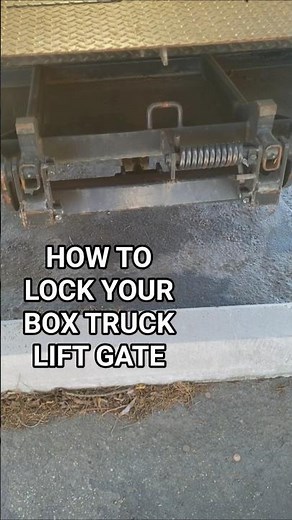How to Lock your Box Truck Lift Gate