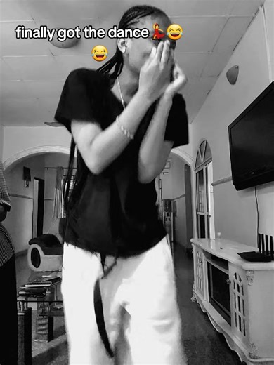 Dance Routine to Wizkid's Trending Sound