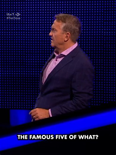 A themed team join The Chase! 🤣 👉 Follow for more 👈 #TheChase #fyp #Viral